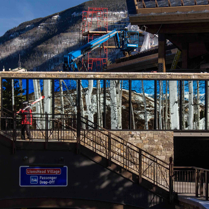 Variation in Silver and White, 2011, ceramic ink on glass, 7 1⁄2 X 37 ft, Lionshead Welcome Center, Vail, CO